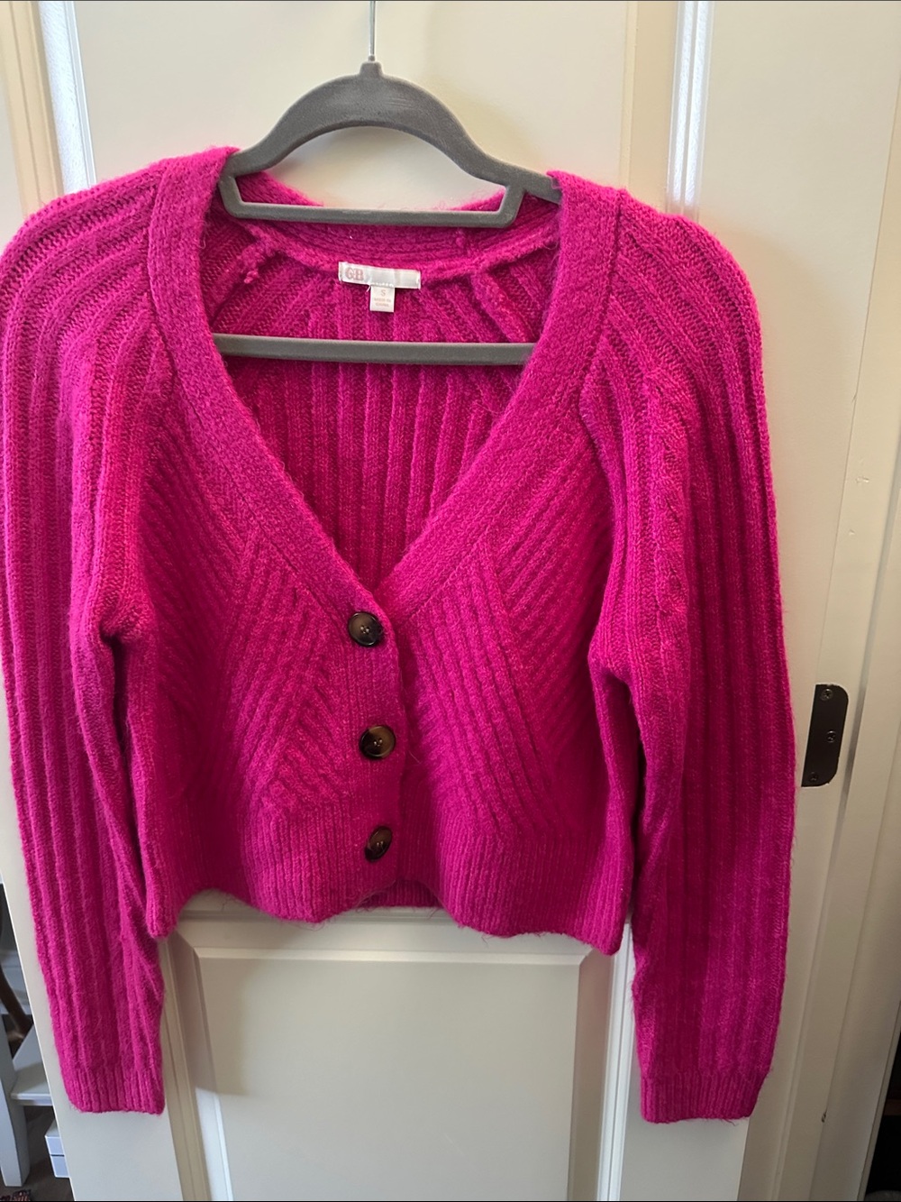 Gianni Bini Bright Fuchsia V-Neck Button Ribbed Cardigan Small